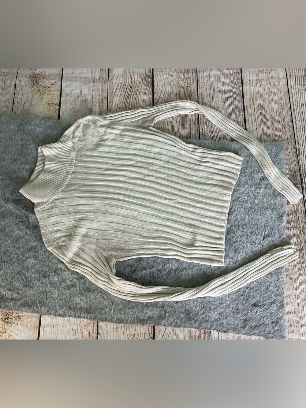 Nasty Gal Cream Ribbed Turtleneck Sweater Top Size 6